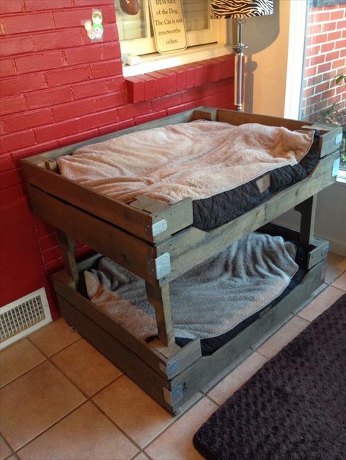 10 DIY Dog House Made From Pallets – Pallet Tips