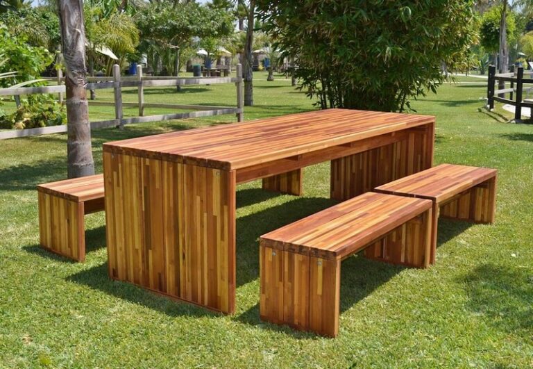 50 Stunning Ideas for Pallets Made Outdoor Furniture – Pallet Tips